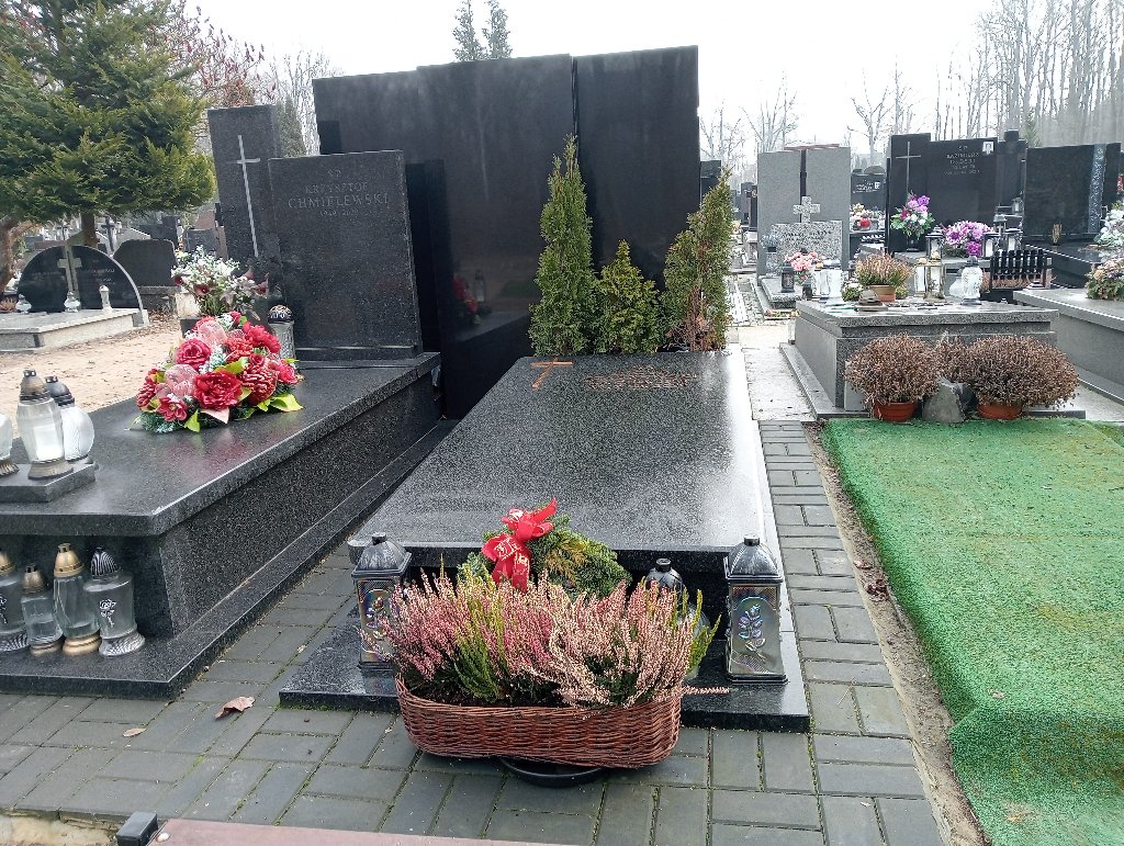 Grób Piotr Staszewski